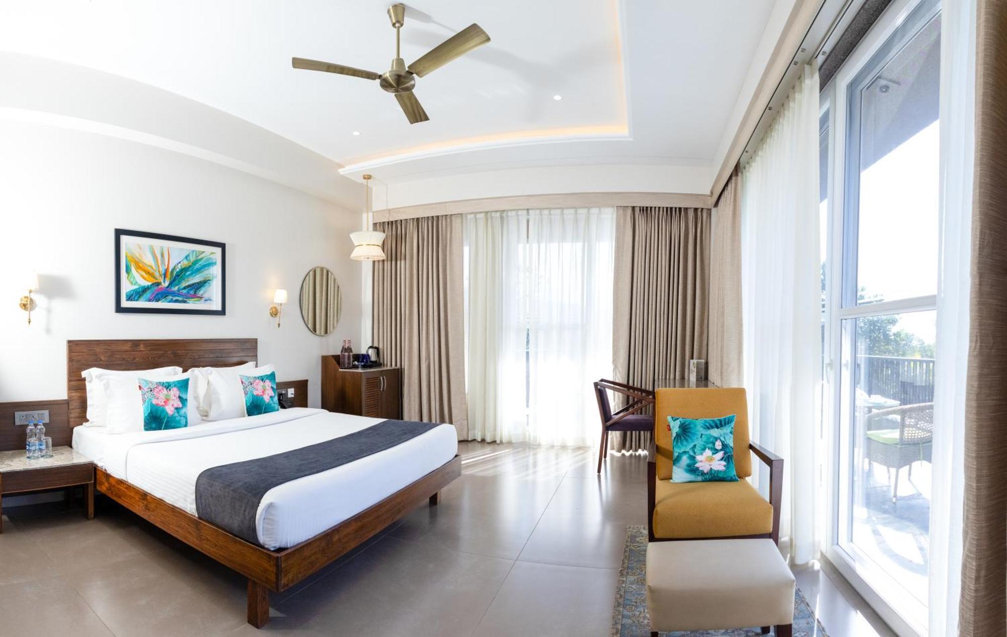 Golden Fields Resort Mulshi Exterior foto